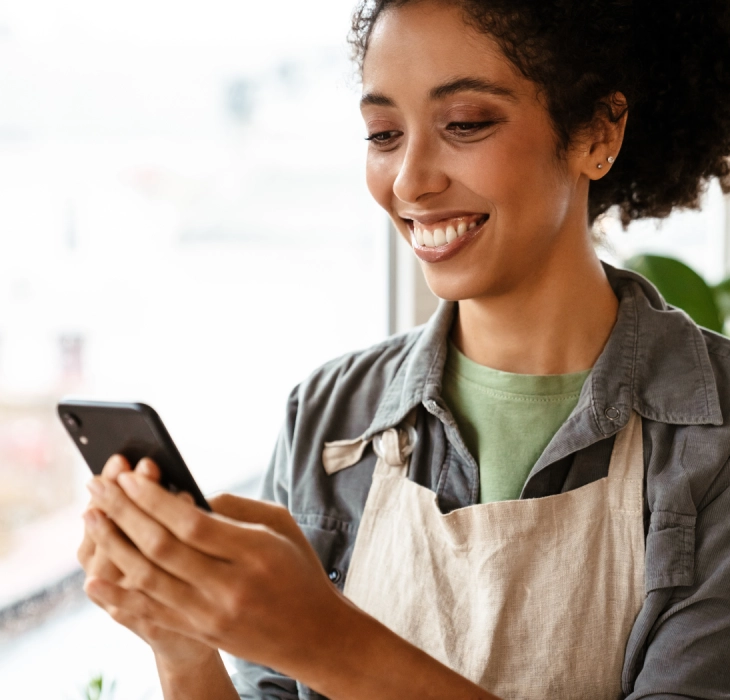 Create compliant invoices in seconds